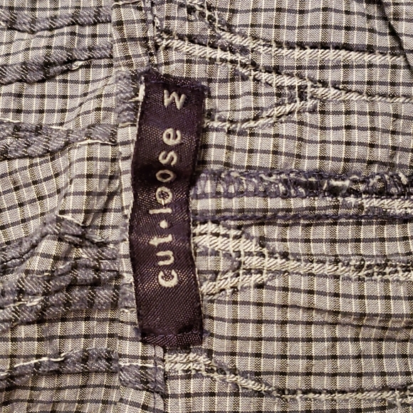 Top - Picture 2 of 2